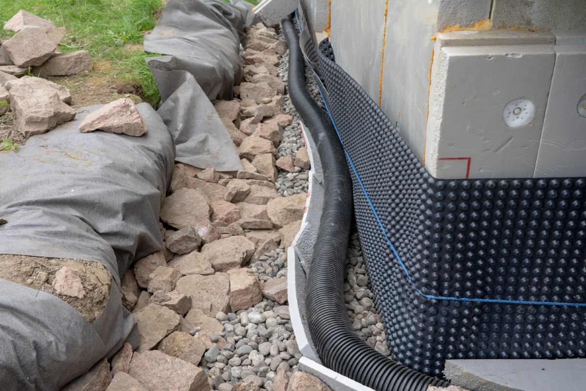 Proces izolacji fundamentów